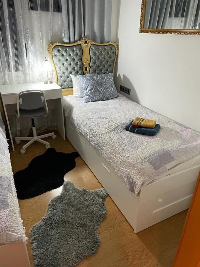 Cozy Flat Lejlighed Sant Adrià de Besòs Eksteriør billede